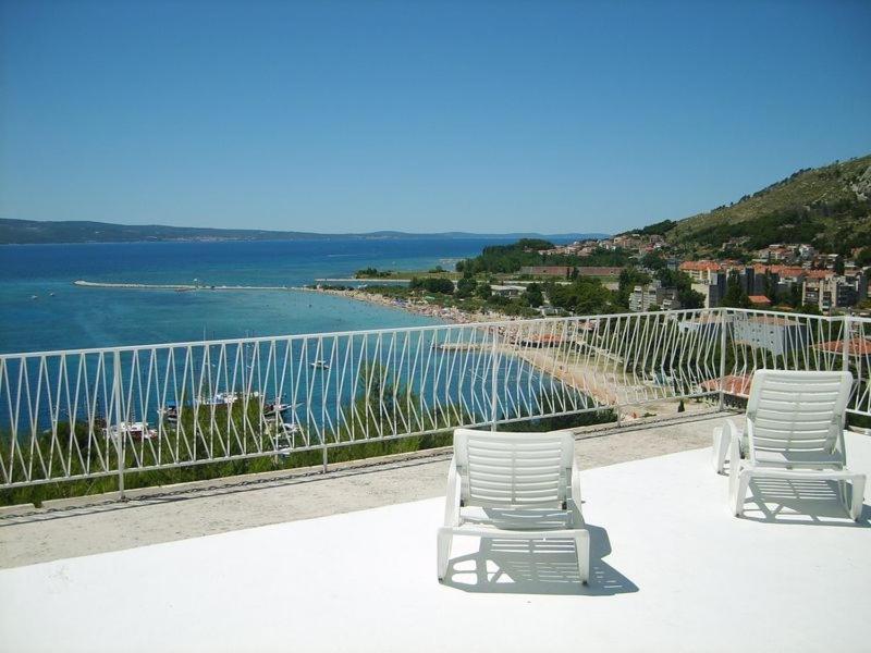 Apartment In Omis With Sea View, Balcony, Air Conditioning, Wi-Fi المظهر الخارجي الصورة