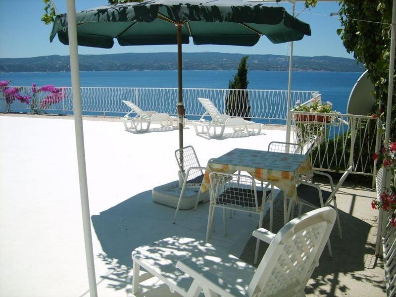 Apartment In Omis With Sea View, Balcony, Air Conditioning, Wi-Fi المظهر الخارجي الصورة